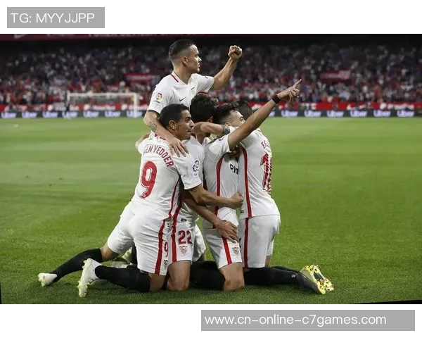 韦斯卡与塞维利亚历史交锋记录分析及战绩回顾